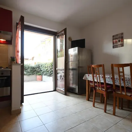 펜션 Little Garden